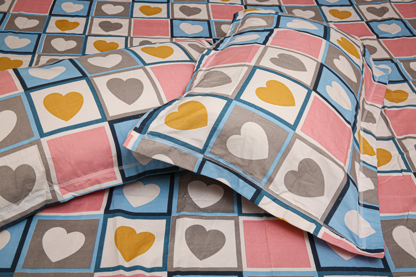 Novissa Premium King Size Bedsheet (108" x 108"): 400 TC