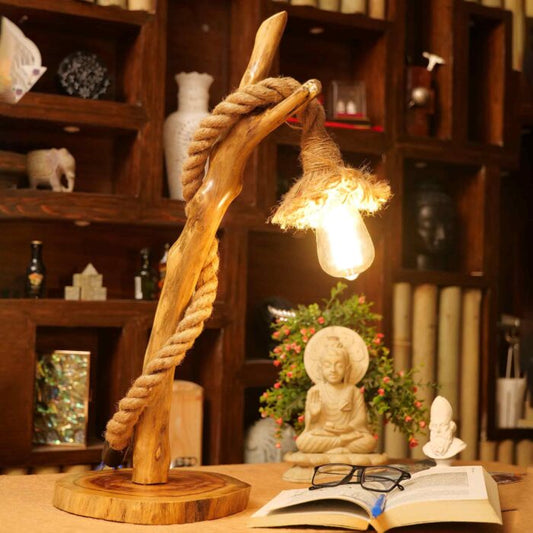 Rope Creeper Wooden Lamp