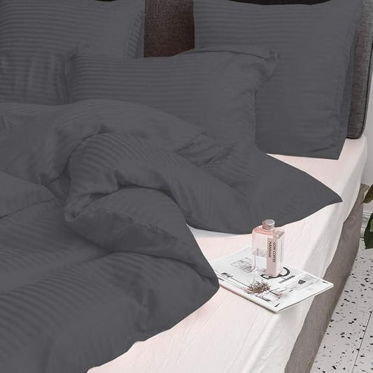 Medusa Premium All Weather Quilt/Comforter