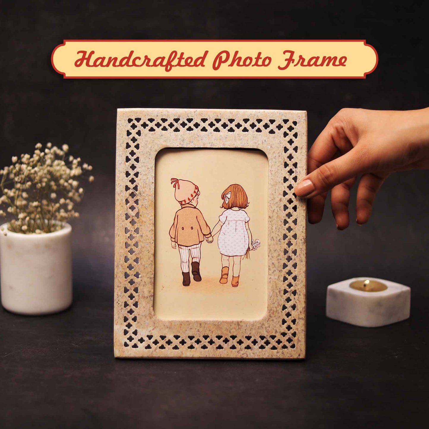 Customize Photo Frame : Gifting Option For Friends & Family