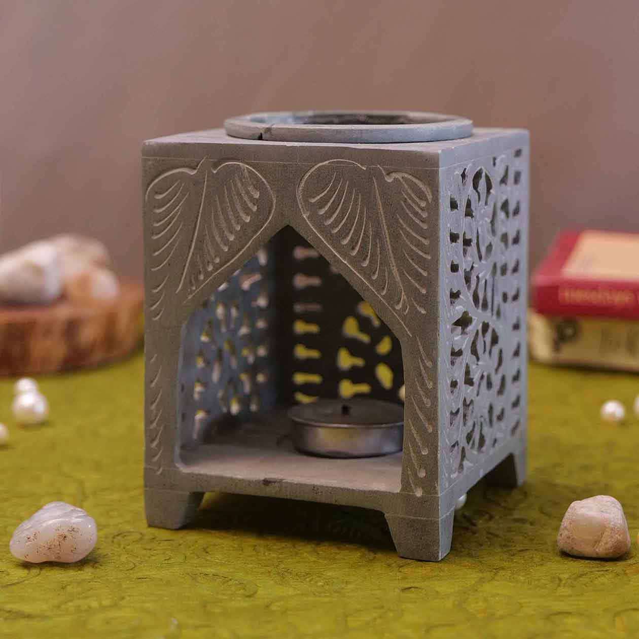 Floral Oil Diffuser (Italy Paleva Stone)